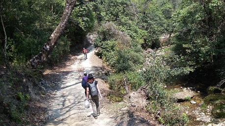 Hiking along Nagmati river -  himaland.com